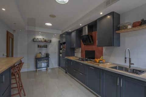 Villa a Costa da Caparica, Setubal, Costa da Caparica - € 749.500 | Ref: KWPT-032905 - foto 7