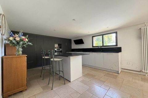 Villa a Chaponost, Rhone, Chaponost - € 585.000 | Ref: getkey_u_531213416 - foto 5