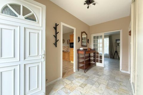 Villa a Chaponost, Rhone, Chaponost - € 645.000 | Ref: getkey_u_531127643 - foto 2