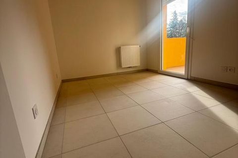 Apartament a Avignon, Vaucluse, Avignon - € 869/mes | Ref: 3970-FOROM - foto 4