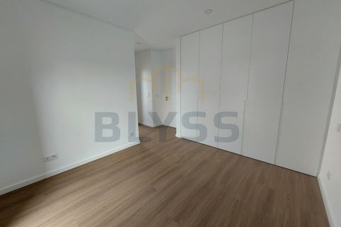 Villa i Amadora, Lisbon, Amadora - € 698.000 | Ref: 3052A - foto 9