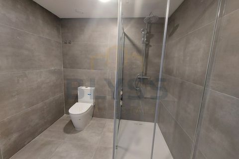 Villa i Amadora, Lisbon, Amadora - € 698.000 | Ref: 3052A - foto 23