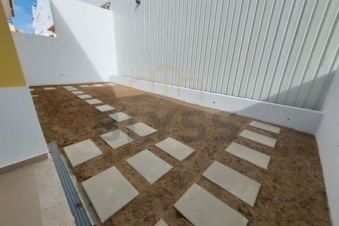Villa i Amadora, Lisbon, Amadora - € 698.000 | Ref: 3052A - foto 29