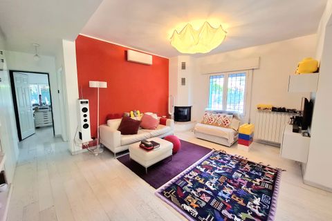 Villa a Rovigo, Rovigo, Rovigo - € 250.000 | Ref: AP26219 - foto 2