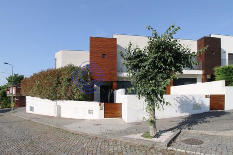 Rækkehus i Santo Tirso, Porto, Santo Tirso - € 380.000 | Ref: 1130411 - foto 1