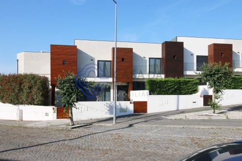Rækkehus i Santo Tirso, Porto, Santo Tirso - € 380.000 | Ref: 1130411 - foto 4