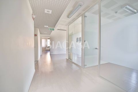 Erhvervsejendom i Vimercate, Monza and Brianza, Vimercate - € 650.000 | Ref: UFF.VIMERCATE-TS650V - foto 16