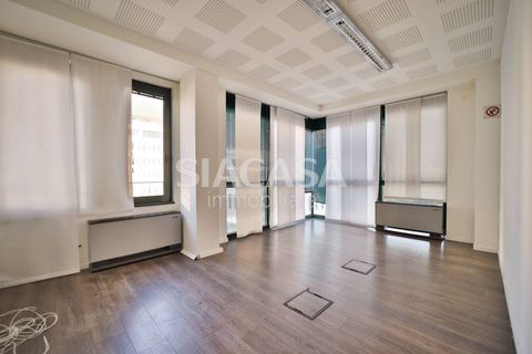 Erhvervsejendom i Vimercate, Monza and Brianza, Vimercate - € 650.000 | Ref: UFF.VIMERCATE-TS650V - foto 21