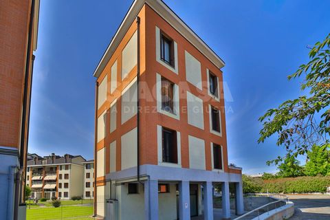 Erhvervsejendom i Concorezzo, Monza and Brianza, Concorezzo - € 78.000 | Ref: NEG.CONCOREZZO-TS78V - foto 1