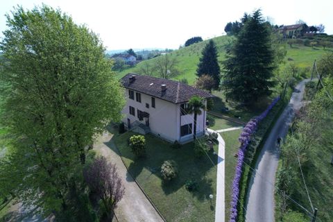 Farm hus i Asti, Asti, Asti - € 348.000 | Ref: CM-1740-1174688 - foto 3