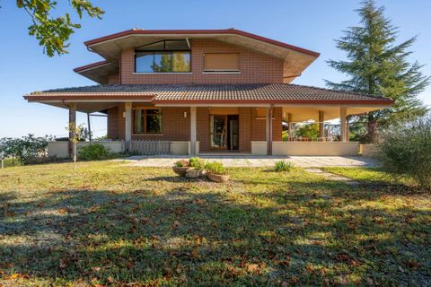Villa a Barbaresco, Cuneo, Barbaresco - € 790.000 | Ref: CL-1685-1175937 - foto 8