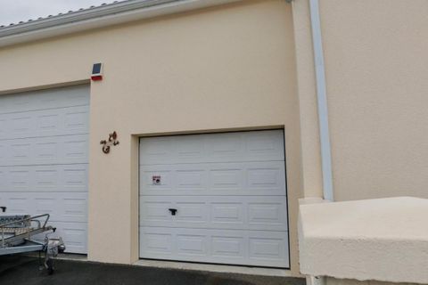 Villa en Saintes, Charente-Maritime, Saintes - € 329.500 | Ref: 203918 - photo 11