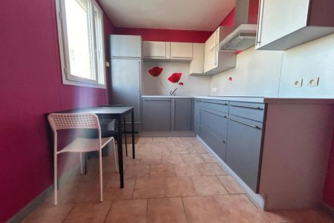 Villa a Tours, Indre-et-Loire, Tours - € 400/mes | Ref: 197057 - foto 4