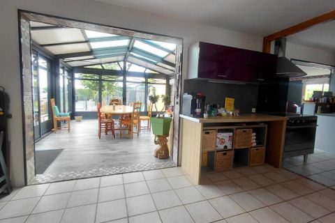 Villa a Tuffé, Sarthe, Tuffé - € 357.000 | Ref: 203905 - foto 2