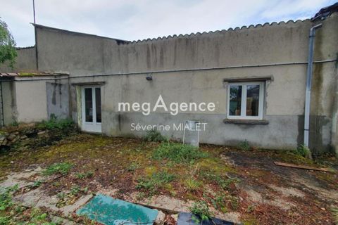 Villa a Mainxe-Gondeville, Charente, Mainxe-Gondeville - € 49.000 | Ref: 201504 - foto 5