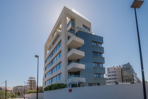 Lejlighed i Ibiza, Ibiza, Ibiza - € 1.060.000 | Ref: Vistas a playa de Talamanca, apartamento planta alta 2 dormitorios y 2 baños - foto 22