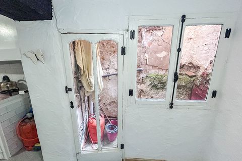 Byhus i Onil, Alicante, Onil - € 90.000 | Ref: MA012 - foto 7