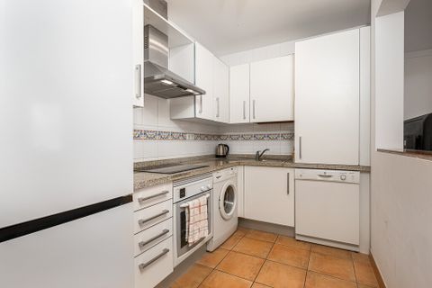 Wohnung in Nerja, Malaga, Nerja - € 299.000 | Ref: MEO2621E - Foto 9