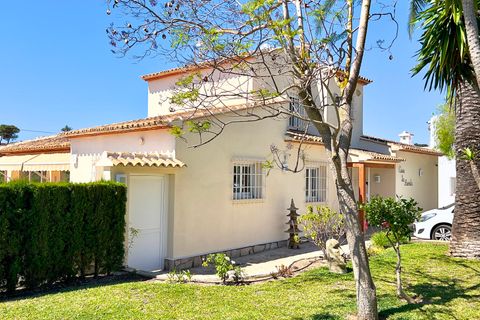 Villa a Moraira, Alicante, Moraira - € 1.075.000 | Ref: 03841M - foto 11