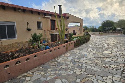 Villa en Sax, Alicante, Sax - € 349.995 | Ref: 5039 IVD13830 - photo 27
