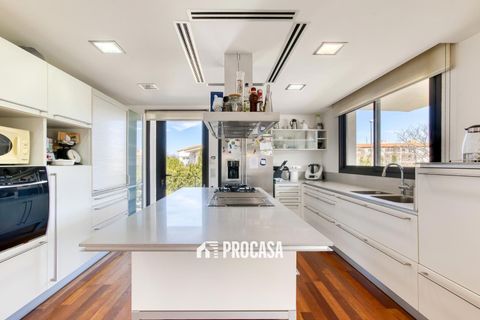 Villa in Llanca, Gerona - photo 5