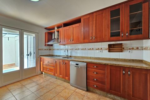 Rækkehus i Granada, Granada, Granada - € 248.000 | Ref: 819326 - foto 8