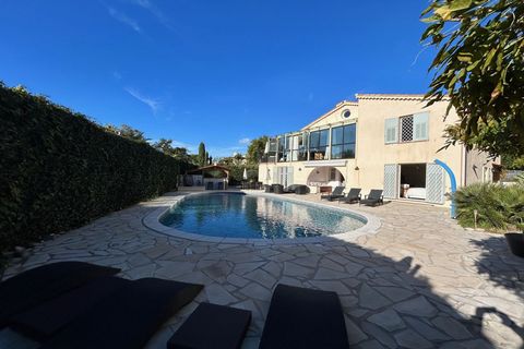 Villa i Antibes, Alpes-Maritimes, Antibes - € 3.590.000 | Ref: HH-15779557 - foto 11