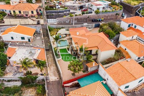 Villa i Funchal, Madeira, Funchal - € 1.250.000 | Ref: 12075-RA - foto 5