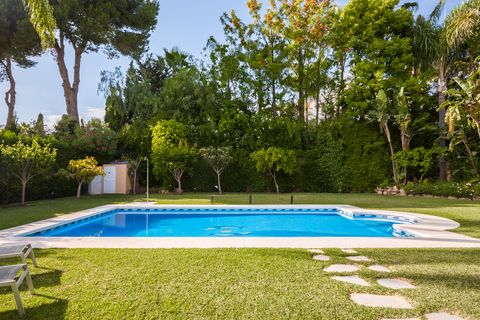 Villa i Marbella, Malaga, Marbella - € 3.850.000 | Ref: BHHS-MAR-06142 - foto 9