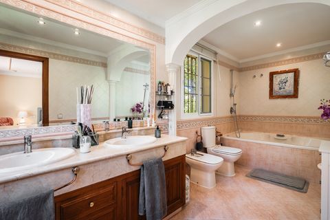 Villa i Marbella, Malaga, Marbella - € 3.850.000 | Ref: BHHS-MAR-06142 - foto 16
