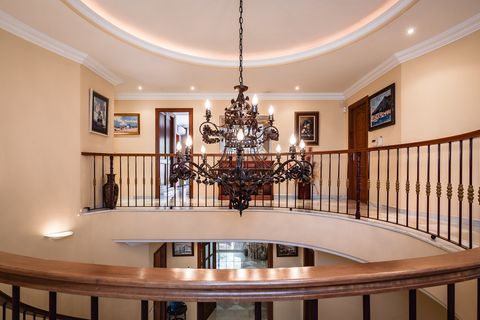 Villa i Marbella, Malaga, Marbella - € 3.850.000 | Ref: BHHS-MAR-06142 - foto 25