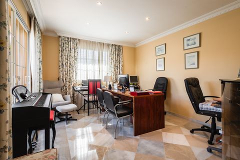 Villa i Marbella, Malaga, Marbella - € 3.850.000 | Ref: BHHS-MAR-06142 - foto 38