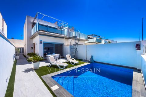 Villa i Daya Nueva, Alicante, Daya Nueva - € 399.950 | Ref: V4S5405 - foto 1