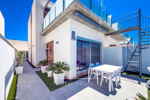 Villa i Daya Nueva, Alicante, Daya Nueva - € 399.950 | Ref: V4S5405 - foto 8