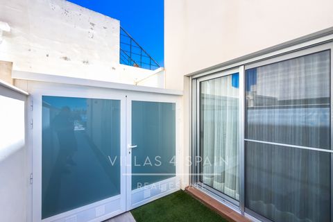 Villa i Daya Nueva, Alicante, Daya Nueva - € 399.950 | Ref: V4S5405 - foto 12