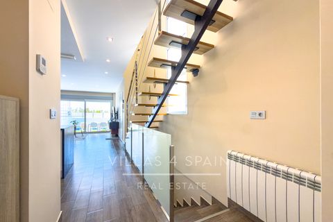 Villa i Daya Nueva, Alicante, Daya Nueva - € 399.950 | Ref: V4S5405 - foto 45