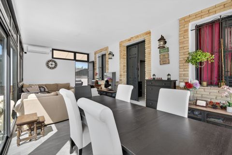 Villa i El Altet, Alicante, El Altet - € 670.000 | Ref: CBE02-358 - foto 32
