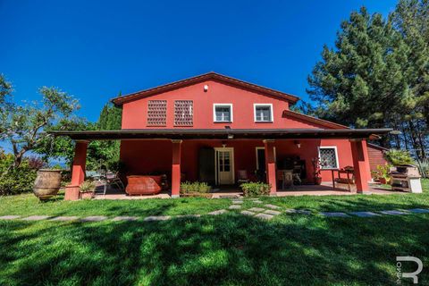 Villa a Fucecchio, Florence, Fucecchio - € 1.300.000 | Ref: R07215FUVI - foto 9