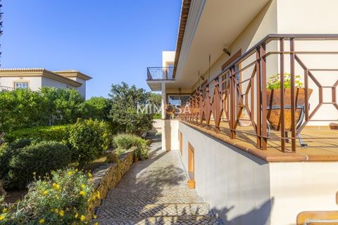 Villa a Luz, Faro, Luz - € 980.000 | Ref: VM1195 - foto 27