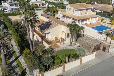 Villa a Luz, Faro, Luz - € 980.000 | Ref: VM1195 - foto 33