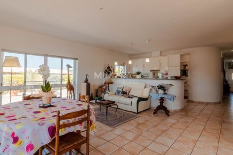 Villa a Bensafrim, Faro, Bensafrim - € 1.150.000 | Ref: VM989 - foto 14