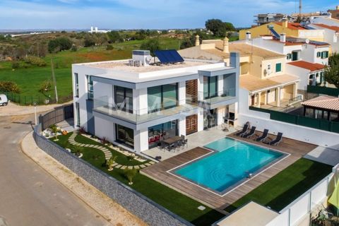 Byhus i Carvoeiro, Faro, Carvoeiro - € 1.550.000 | Ref: VM914 - foto 7
