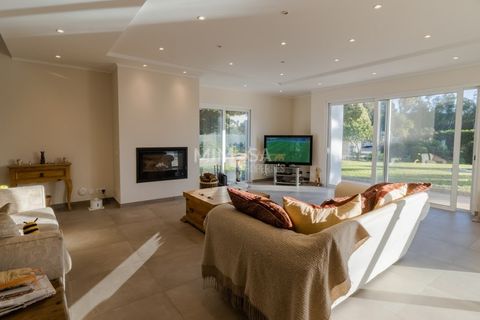 Villa a Alvor, Faro, Alvor - € 1.250.000 | Ref: VM1200 - foto 4
