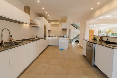 Villa a Alvor, Faro, Alvor - € 1.250.000 | Ref: VM1200 - foto 9