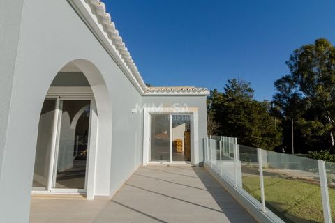 Villa a Alvor, Faro, Alvor - € 1.250.000 | Ref: VM1200 - foto 31