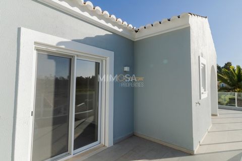Villa a Alvor, Faro, Alvor - € 1.250.000 | Ref: VM1200 - foto 39