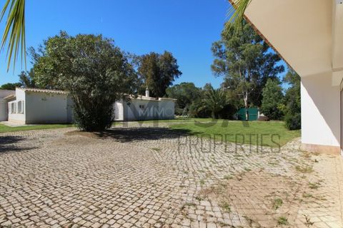 Villa a Alvor, Faro, Alvor - € 1.335.000 | Ref: VM551 - foto 14