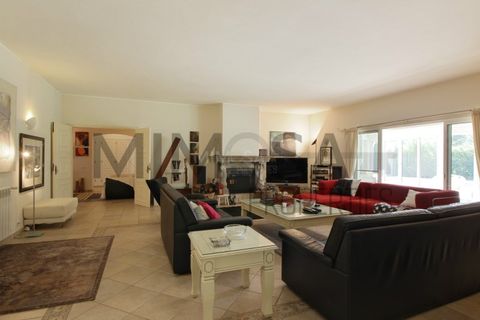 Villa a Alvor, Faro, Alvor - € 1.335.000 | Ref: VM551 - foto 25