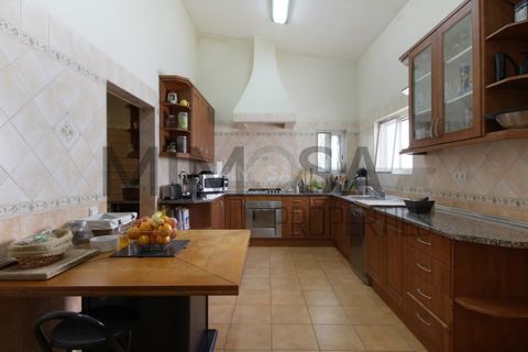 Villa a Alvor, Faro, Alvor - € 1.335.000 | Ref: VM551 - foto 31