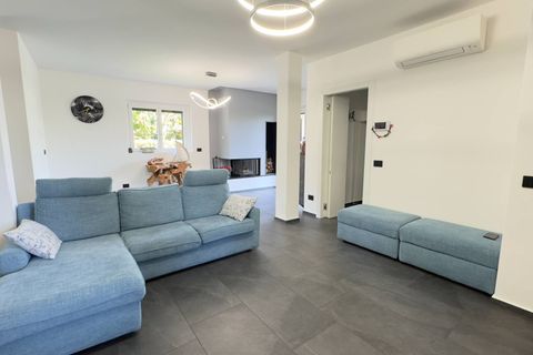 Villa in Vimercate, Monza and Brianza, Vimercate - € 695.000 | Ref: 2501 - foto 3